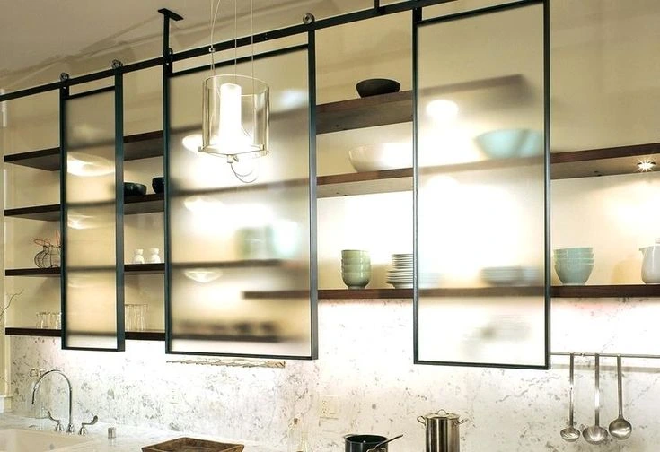 Lemari Dapur Gantung Terbuka Unik (Open Shelf)